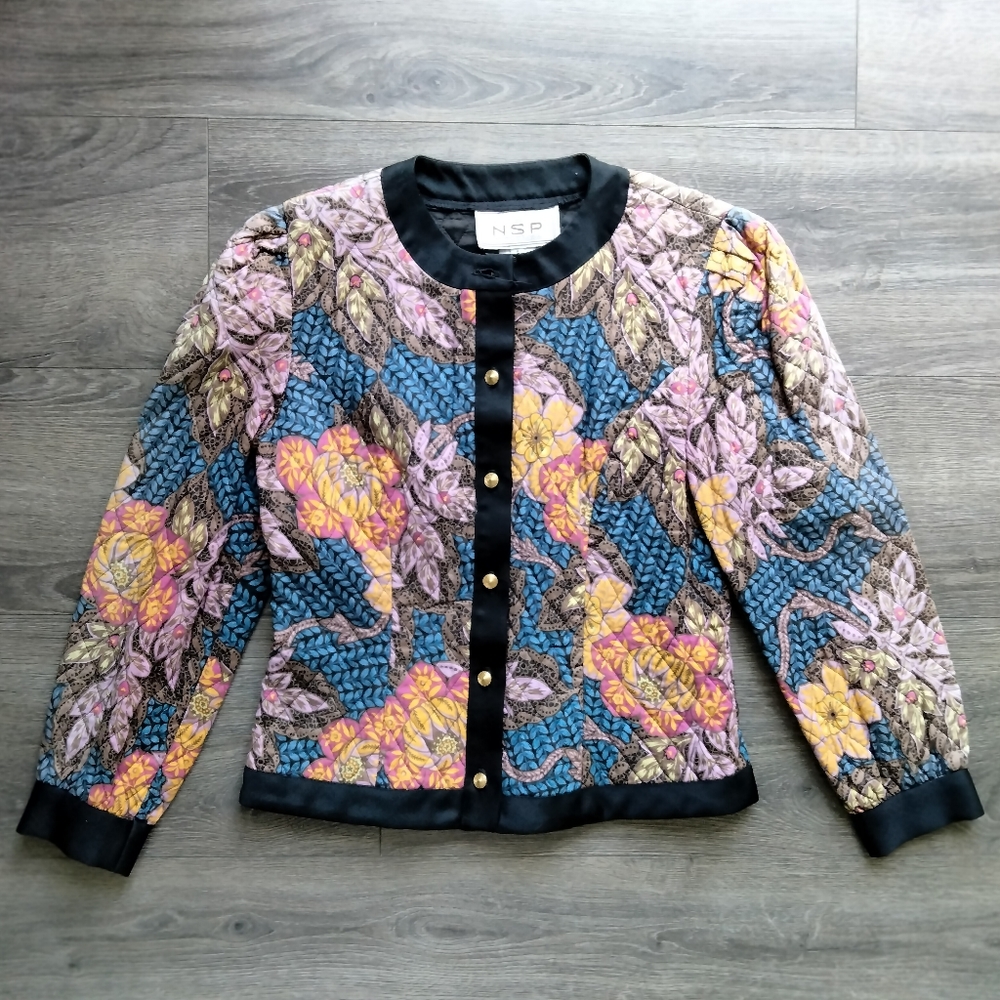 Vintage Donna Morgan for NSP Quilted Jacket with Bronze Buttons Size Petites